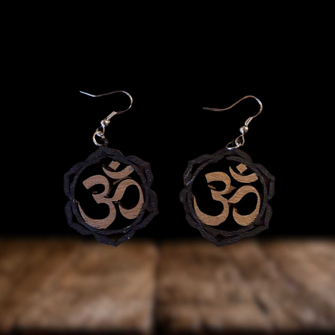 Boucles d'oreille en bois de tilleul - Ôm
