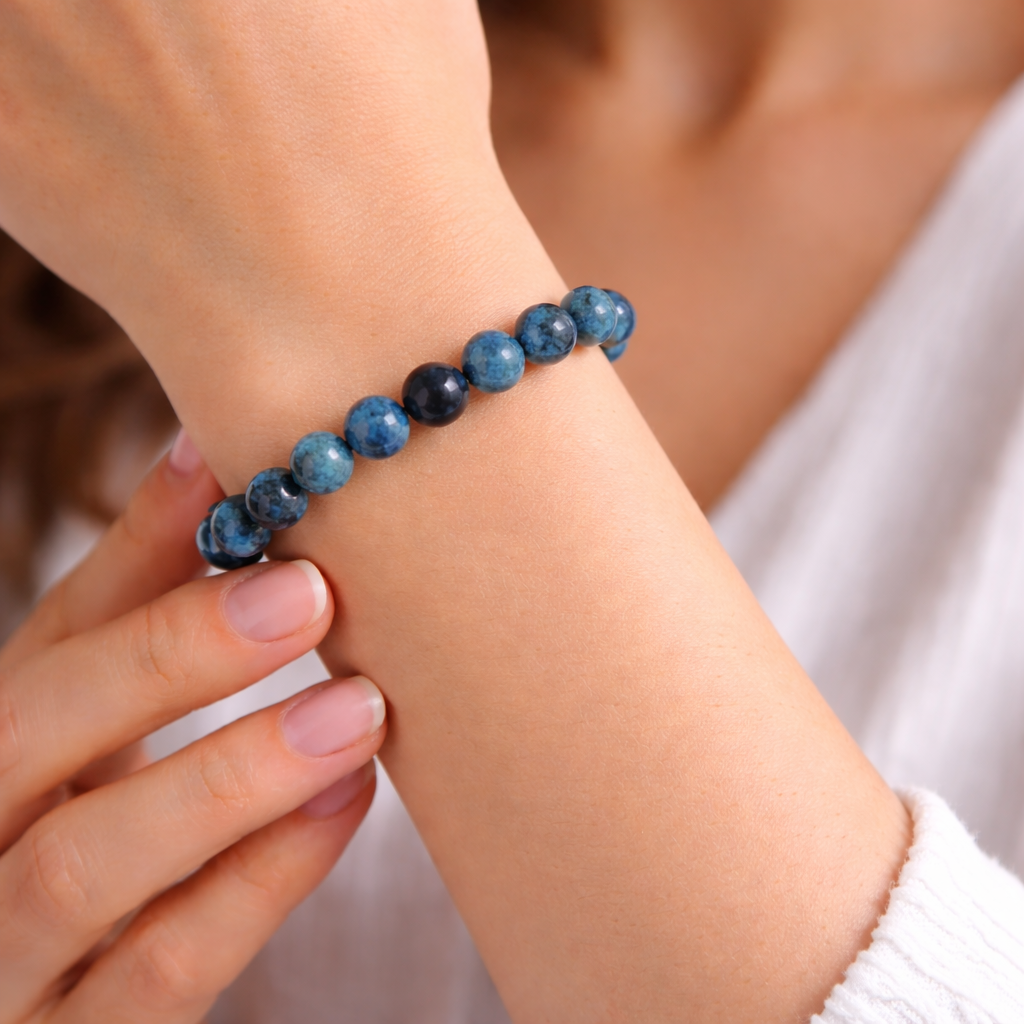 Bracelet en Apatite Bleue (Ecoute, Compréhension, Communication, Concentration, Apaisement, Expression, Harmonie)