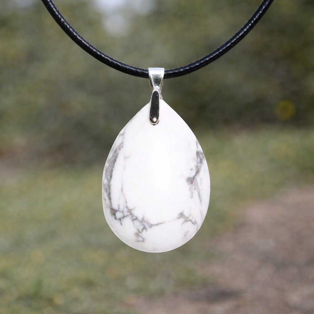 Pendentif en Howlite (Apprentissage, Mémorisation, Compréhension, Concentration, Gestion émotionnelle)