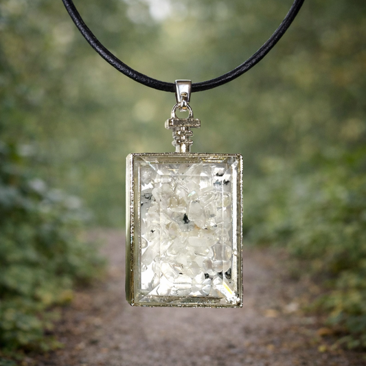 Collier Rectangle avec chips de Cristal de Roche
